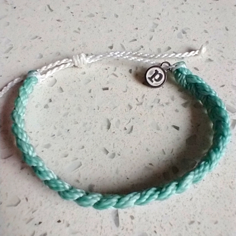 Pura Vida blue/green braid bracelet